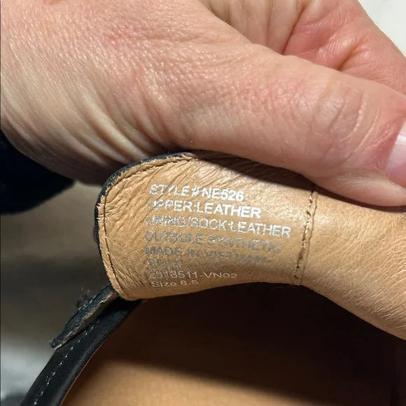 Madewell Black Leather Penny Loafers for Women - Picture 8 of 8